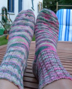 The finished Rosegarden socks